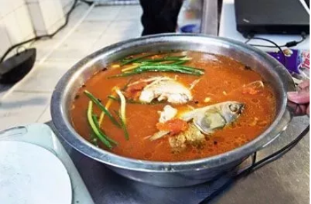 酸湯魚（紅酸）